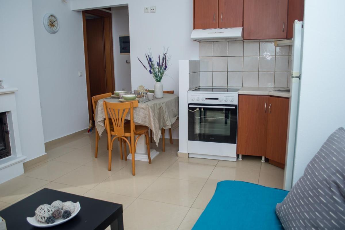 דירות אגיה פלגיה קיתירה Sun Βy Τhe Sea 100M From The Beach מראה חיצוני תמונה