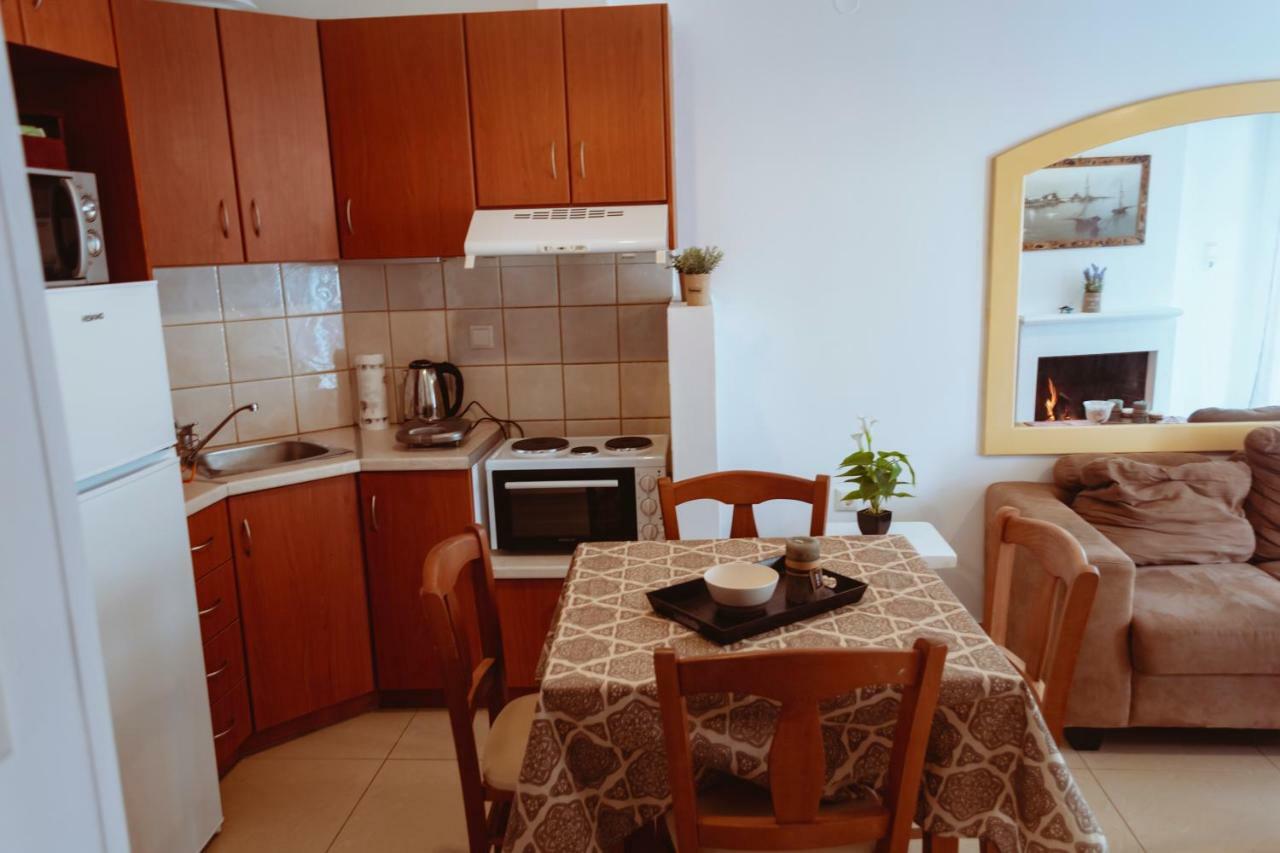 דירות אגיה פלגיה קיתירה Sun Βy Τhe Sea 100M From The Beach מראה חיצוני תמונה