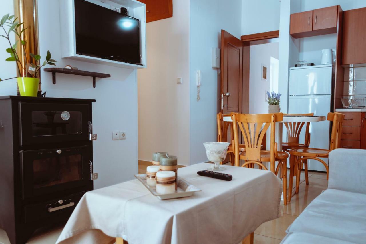 דירות אגיה פלגיה קיתירה Sun Βy Τhe Sea 100M From The Beach מראה חיצוני תמונה
